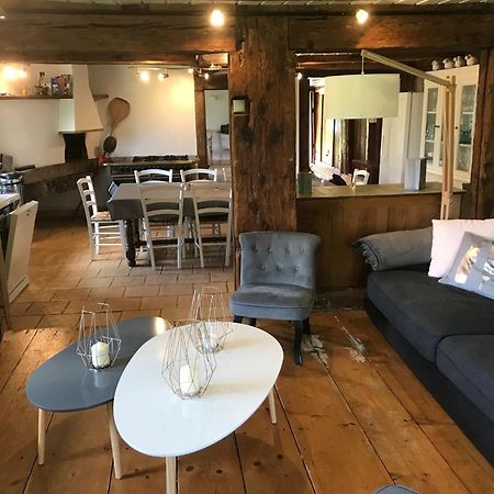 Ferme De Chenezeau - 15 Personnes , 7 Chambres Gerardmer Exterior photo