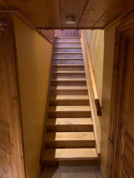 Ferme De Chenezeau - 15 Personnes , 7 Chambres Gerardmer Exterior photo